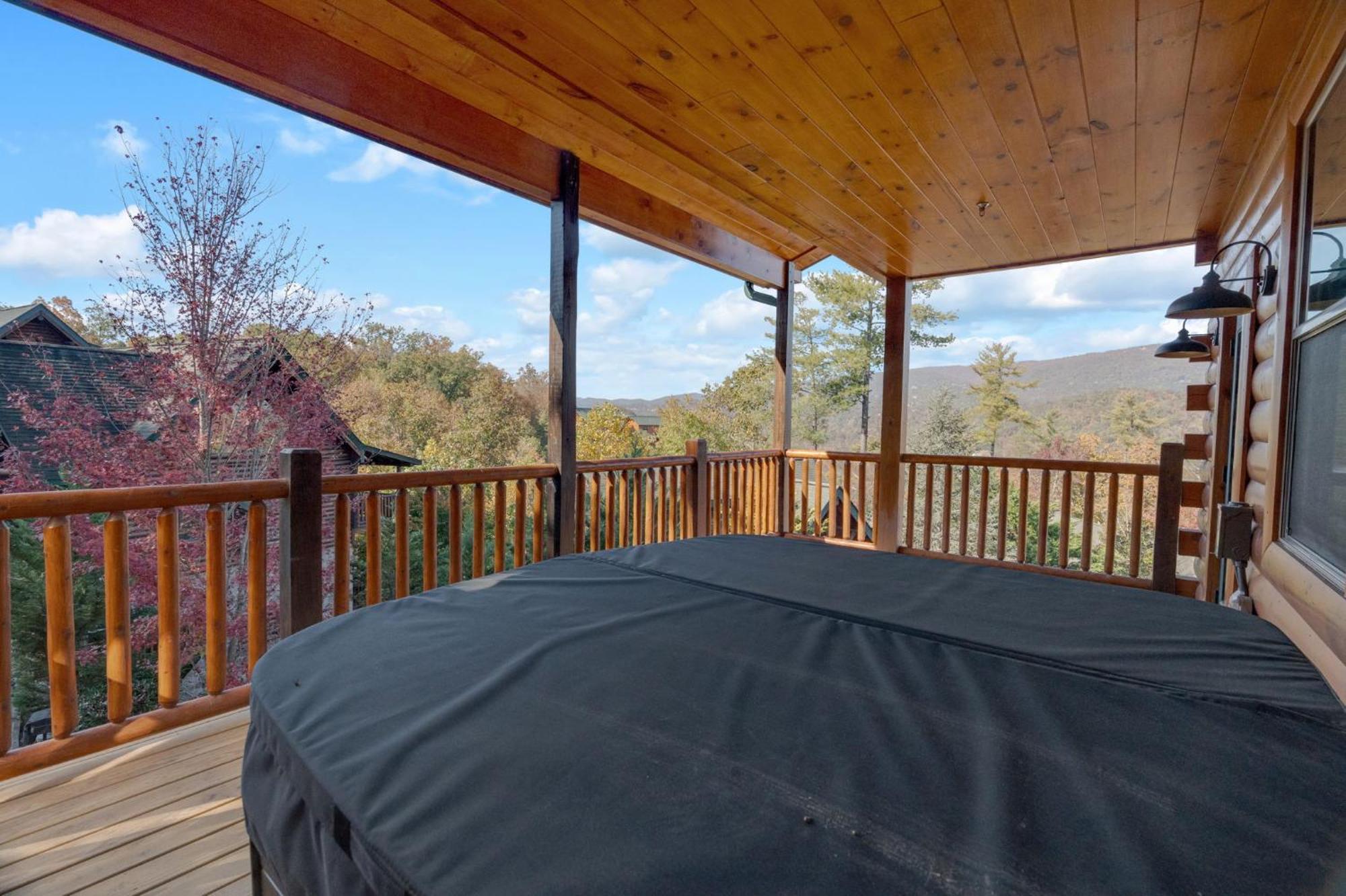 New Luxury Cabin With Indoor Pool, Hot Tub, & Theater Villa Pigeon Forge Ngoại thất bức ảnh