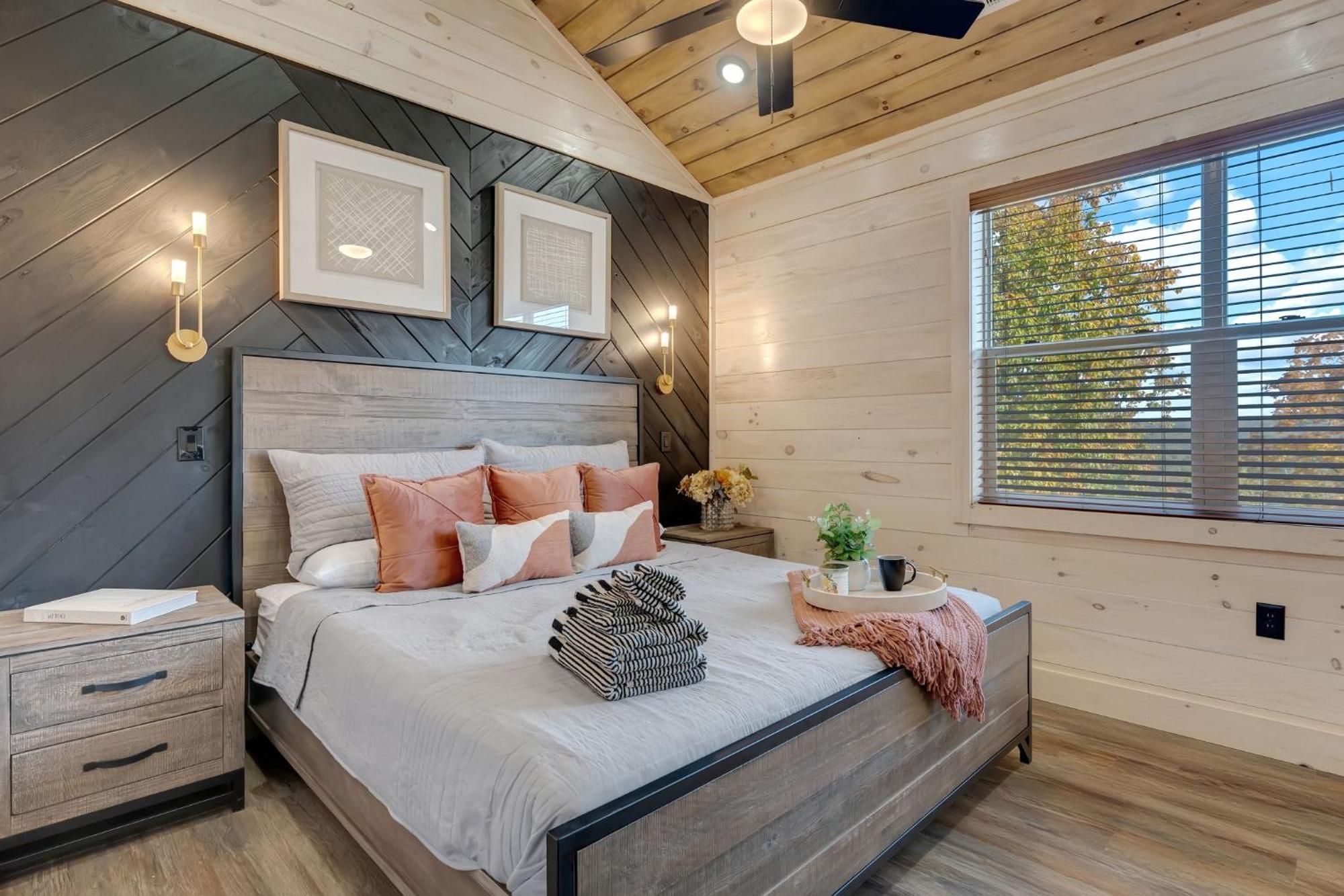 New Luxury Cabin With Indoor Pool, Hot Tub, & Theater Villa Pigeon Forge Ngoại thất bức ảnh